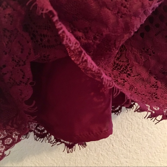 Lace midi skirt | burgundy - Picture 4 of 8